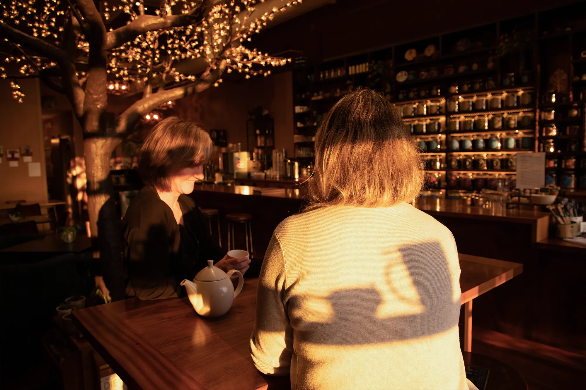 Cup of Tea owner Susie Sisk and manager Jamie Sloan - Graphicsbyte